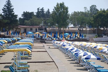 Queenaba Beach galeri fotoğrafı
