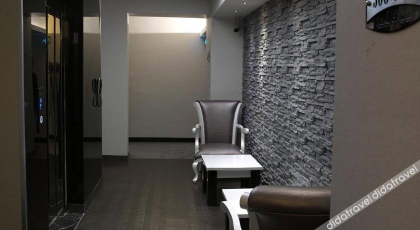 Real House Boutique Hotel