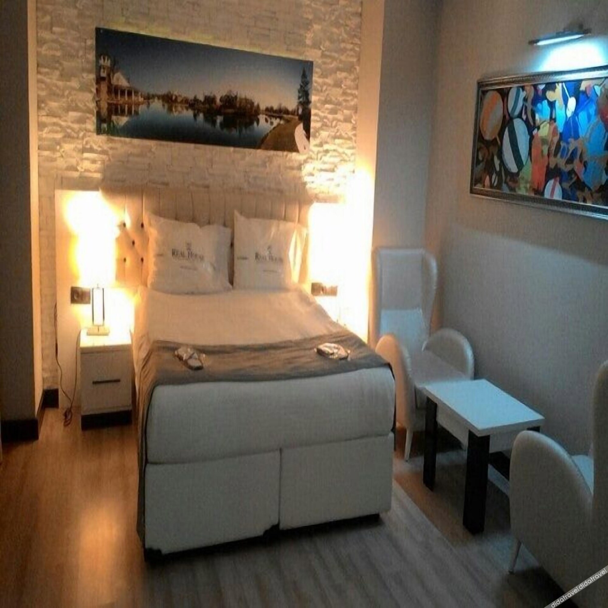 Real House Boutique Hotel