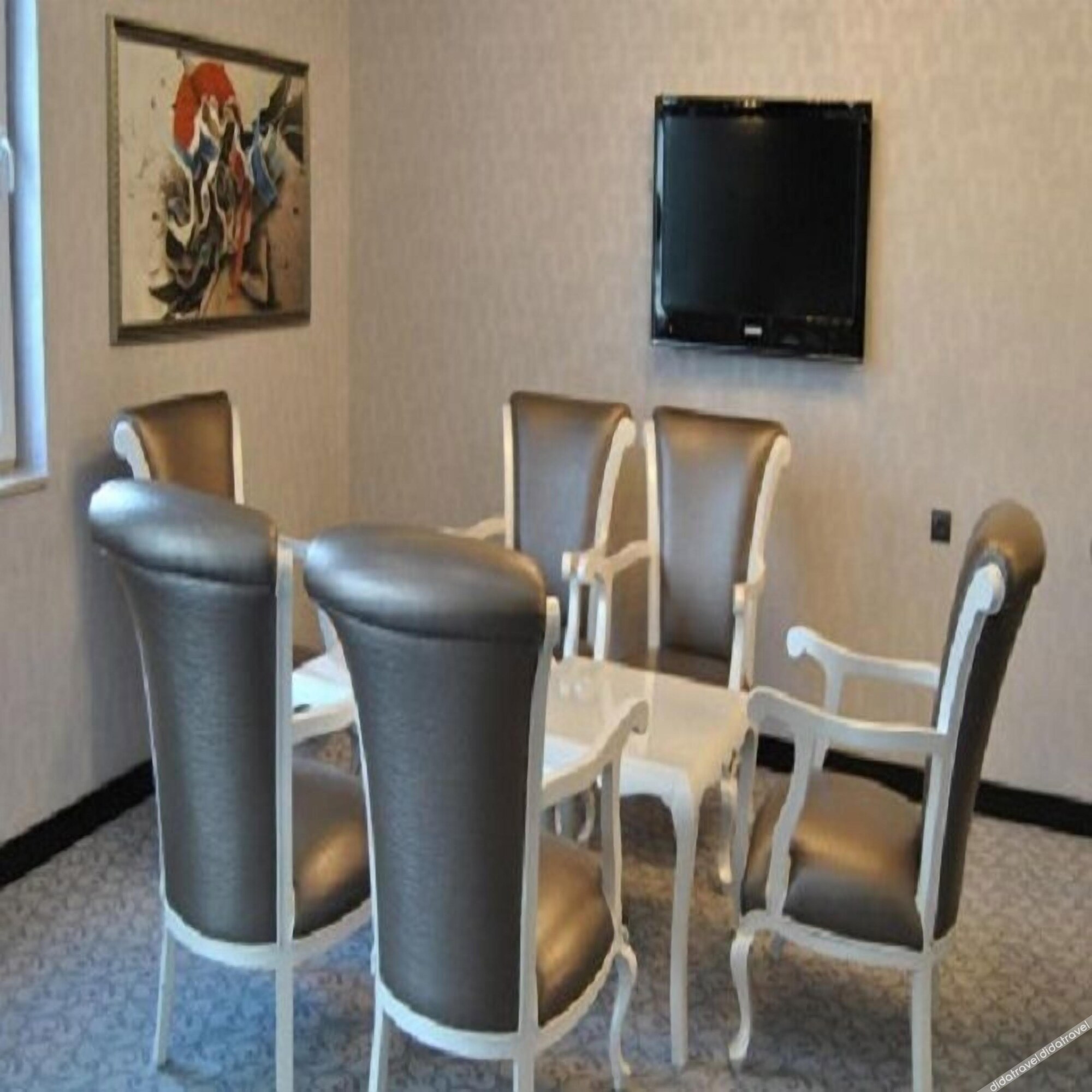 Real House Boutique Hotel