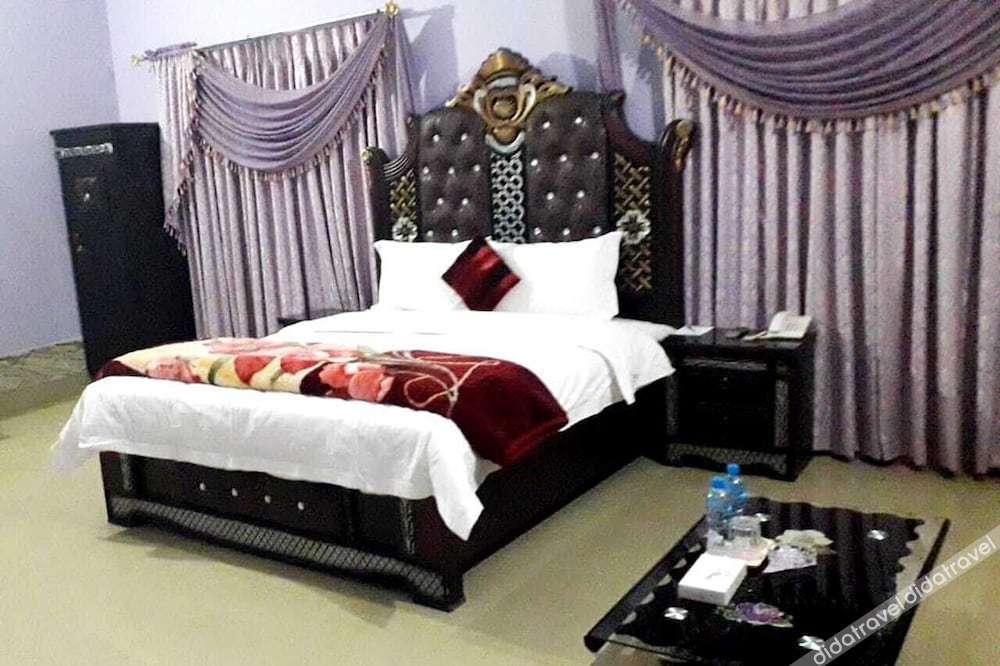 Indus Guest House