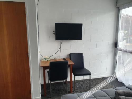 Brooklyne Motel Sanson