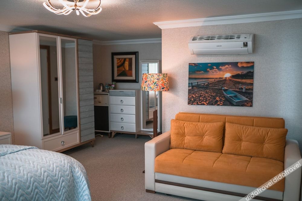 Dolphin Boutique Hotel