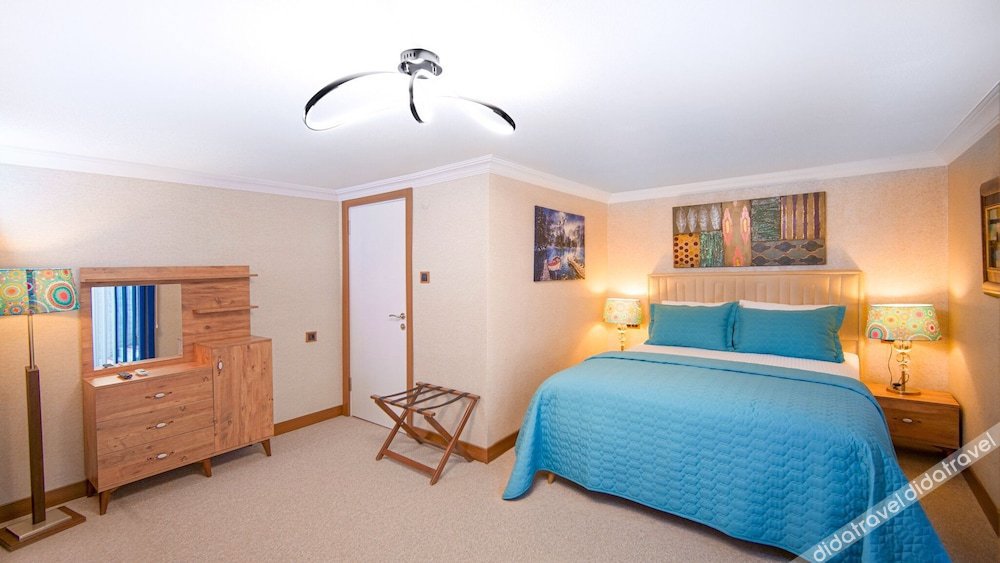 Dolphin Boutique Hotel