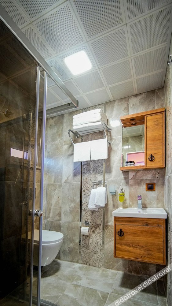 Dolphin Boutique Hotel