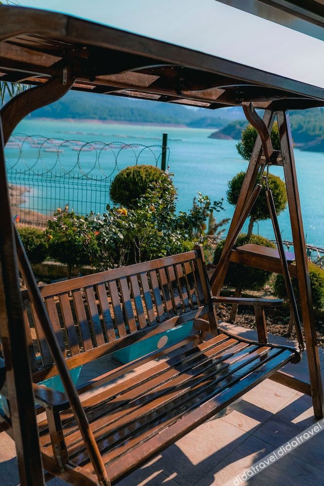 Dolphin Boutique Hotel