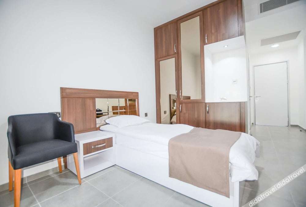 Dorana Residence