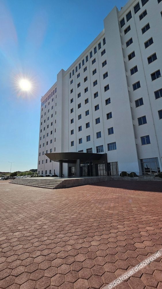 Dorana Residence