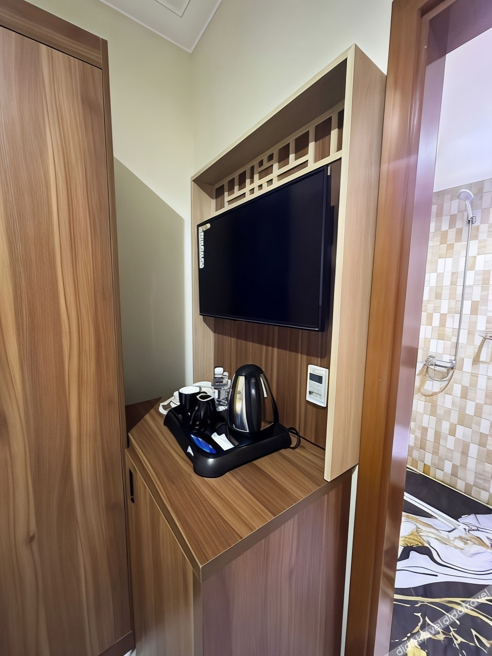 Askant Golden Hotel