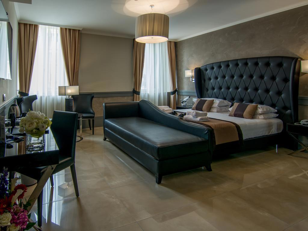 Hotel Piazza Venezia galeri fotoğrafı