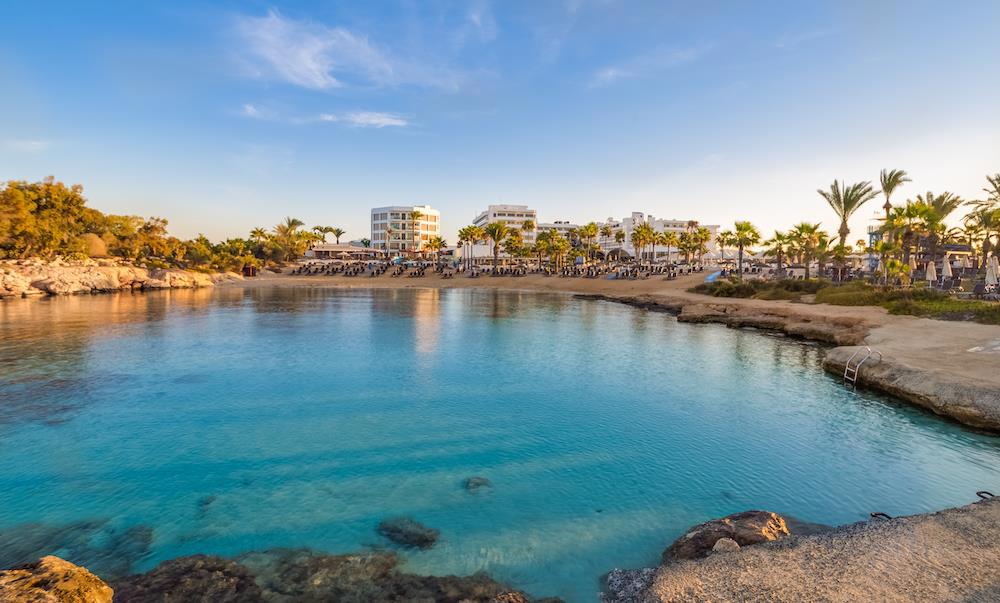 Adams Beach Hotel fotoğrafı