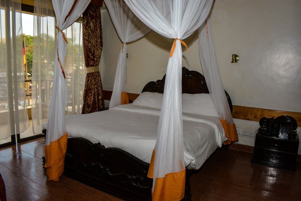 Bontana Hotel