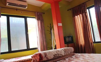 Duna Tapari Restaurant & Guest House
