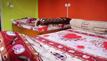 Duna Tapari Restaurant & Guest House
