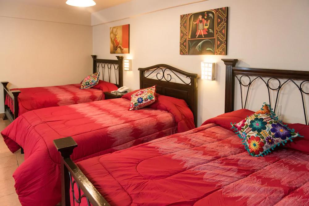 Thizma Hoteles