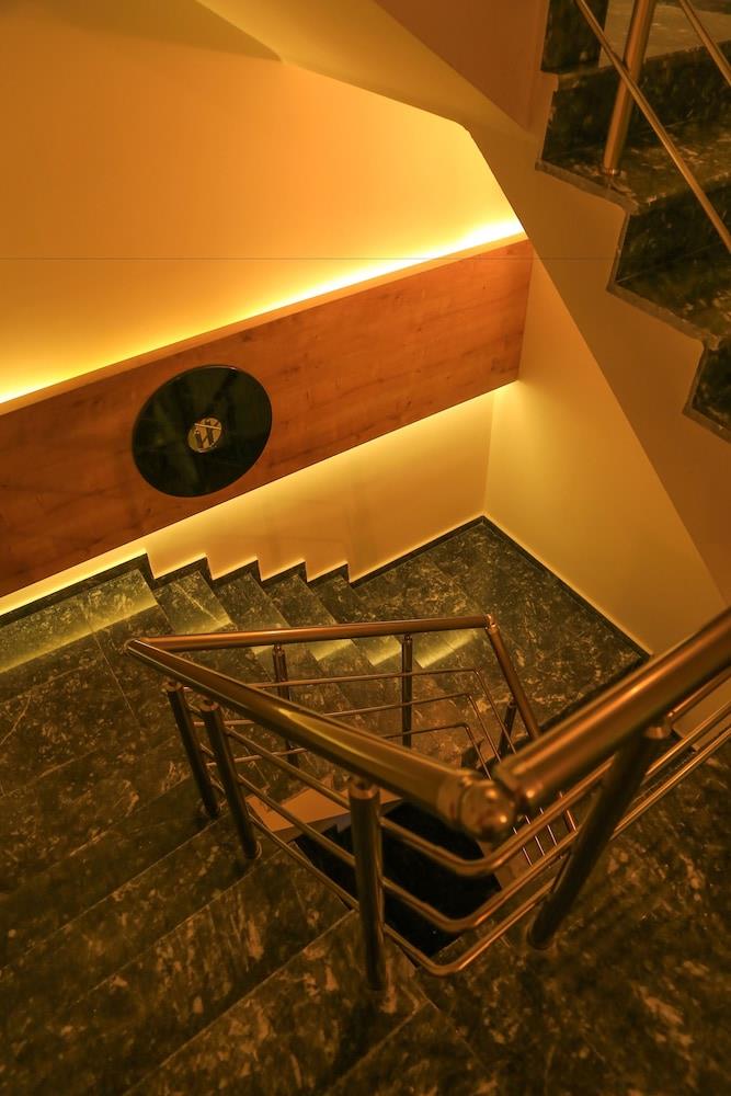 Burcman Hotel Visne