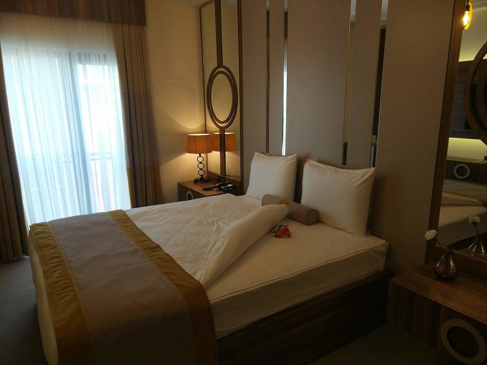 Burcman Hotel Visne