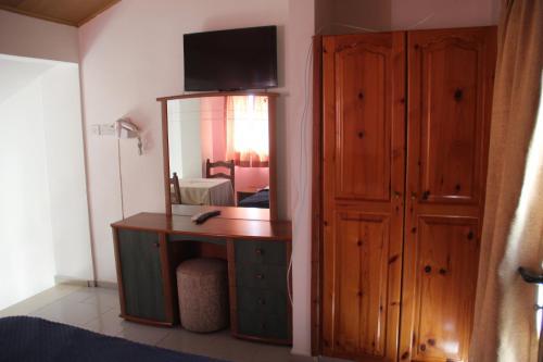 Flippers Holiday Village