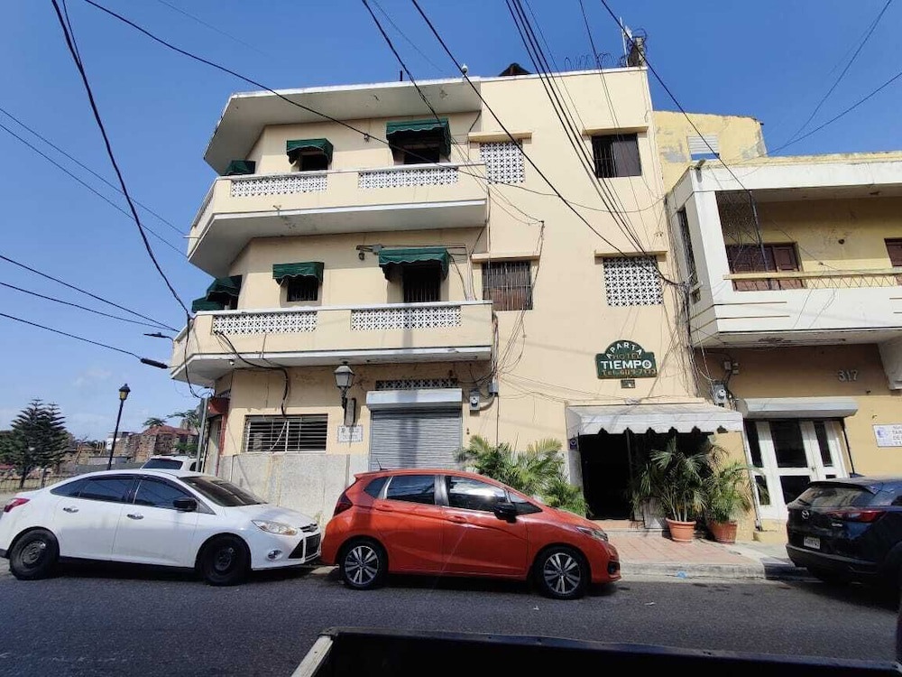 Aparta Hotel Tiempo