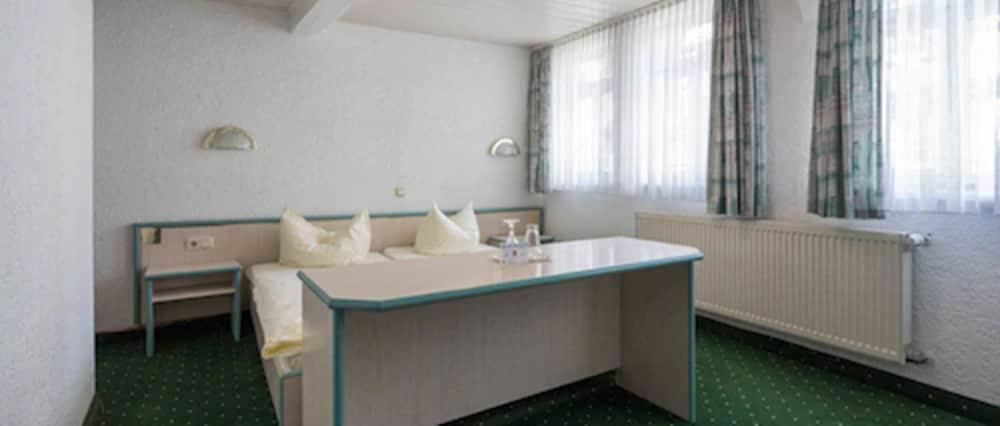 Hotel Metzgerei Und Gaststatte Schneider galeri fotoğrafı