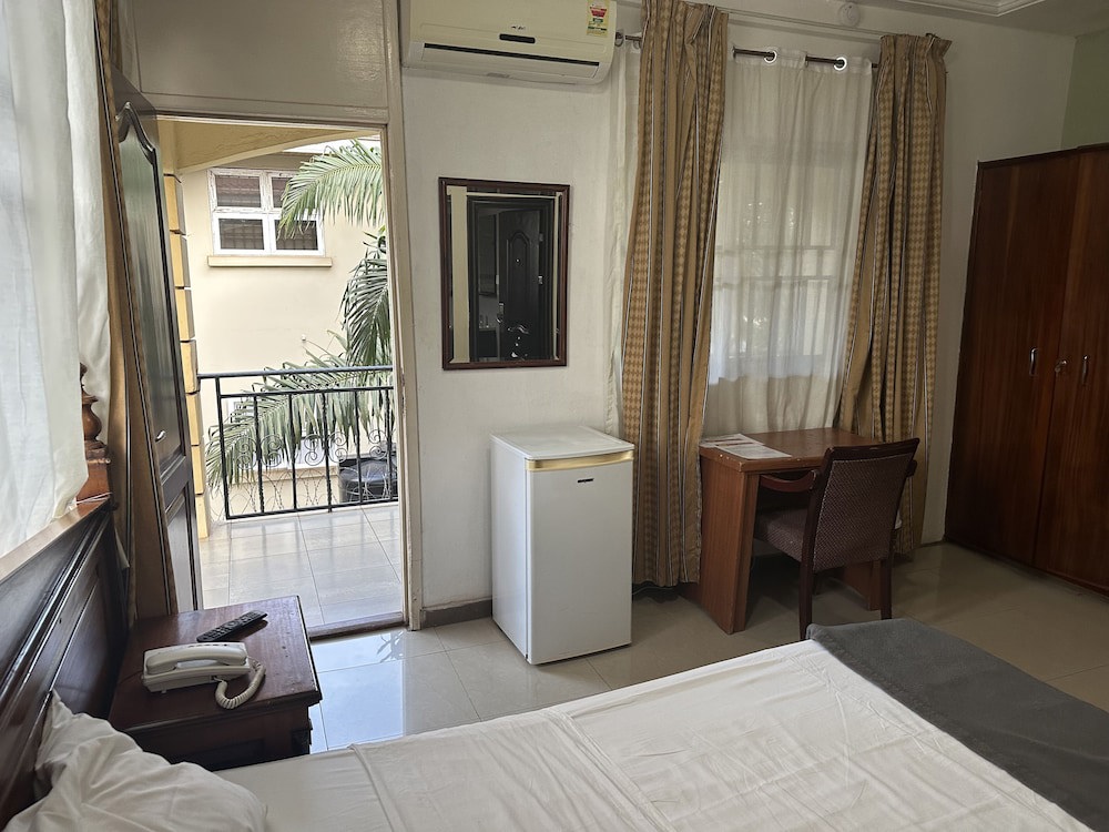 Ecstacy Royal Hotel