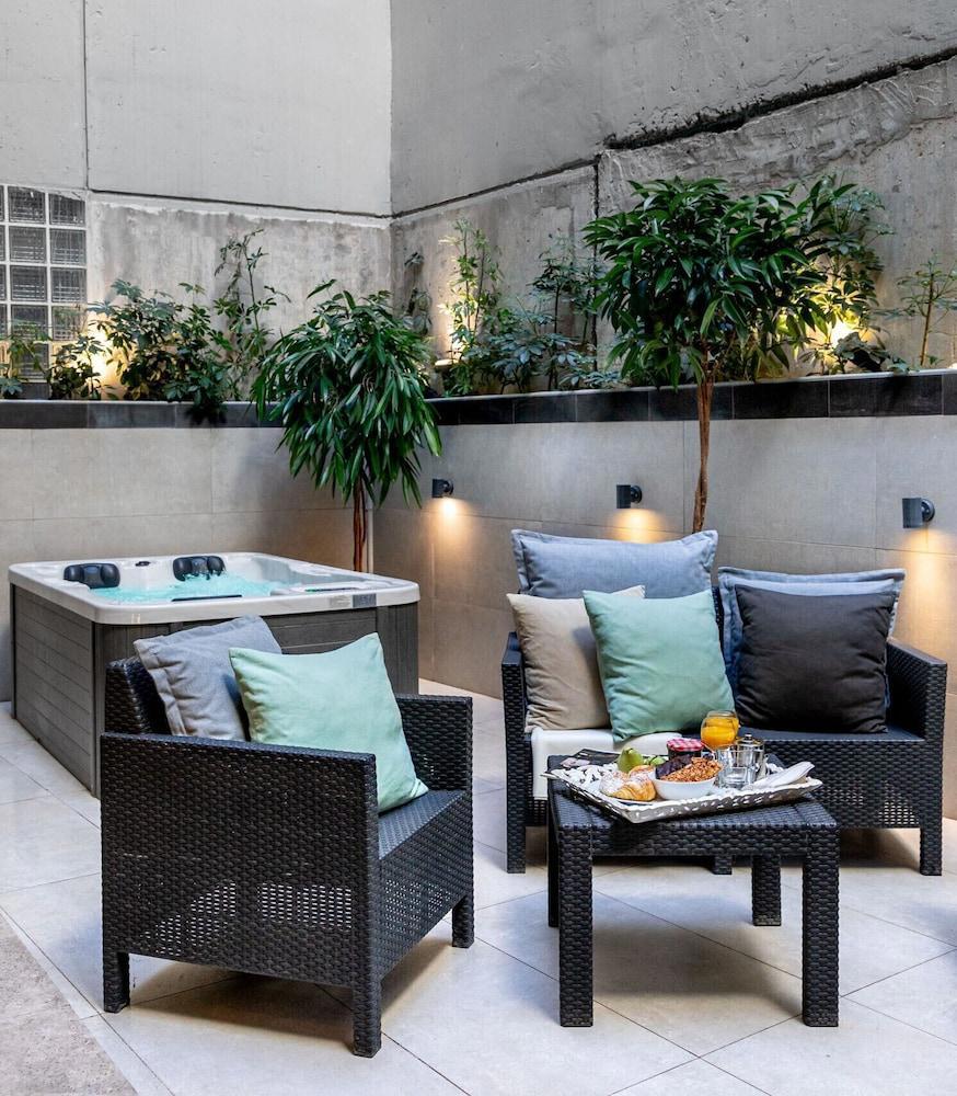 Fortyseven Luxury Suites & Lofts galeri fotoğrafı