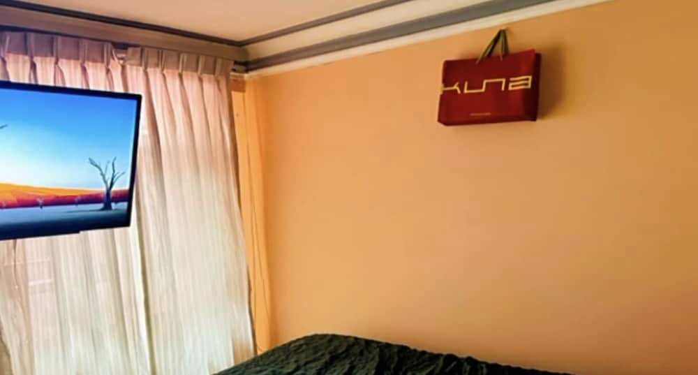 Retablo House