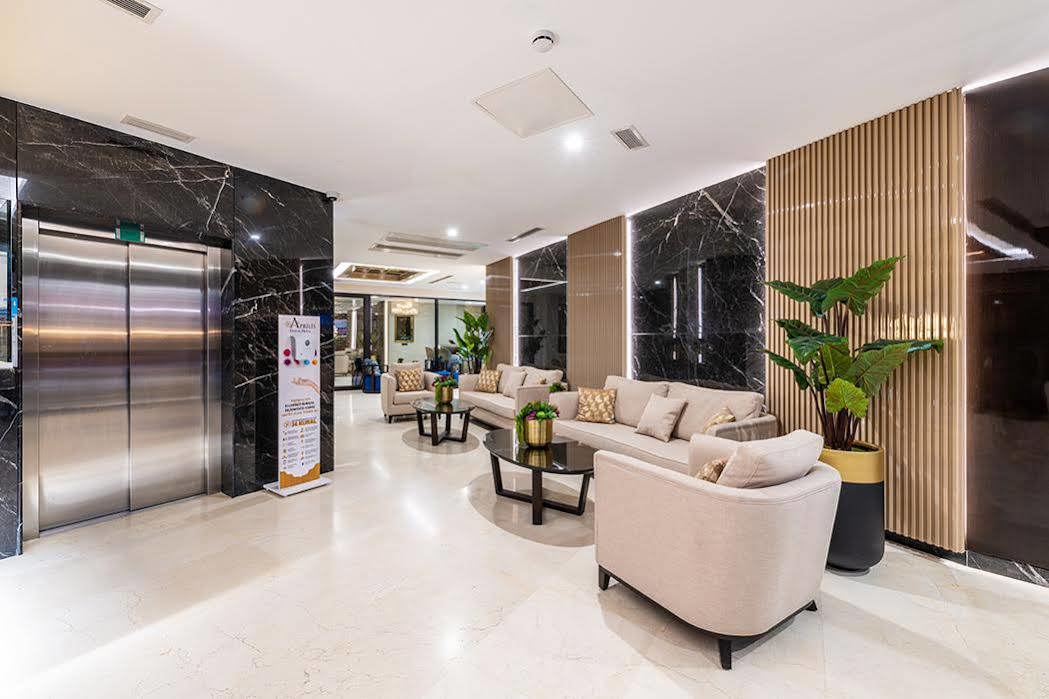 Aprilis Deluxe Hotel