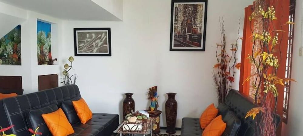 Villa Malang Marry Ind Puncak Buring