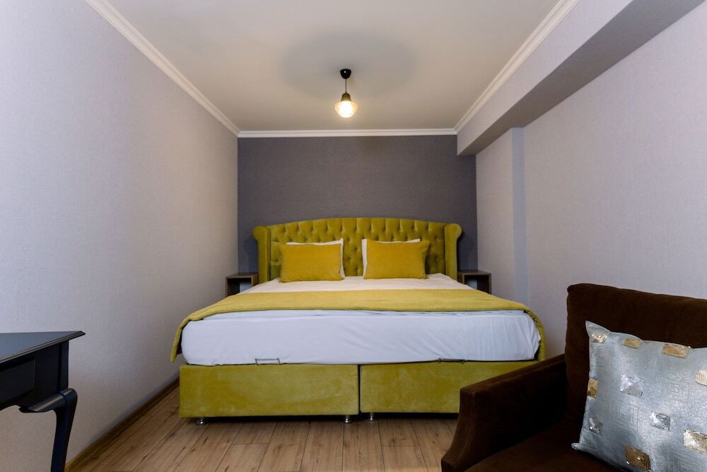 Trio Hotel Airport