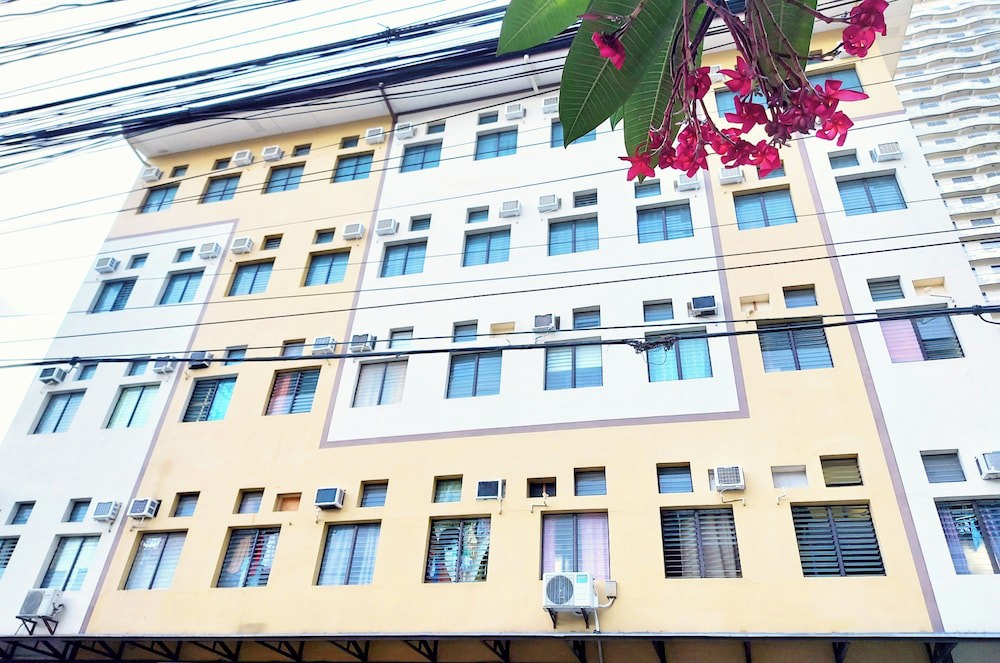 Airobedz Manila- A Value Hotel