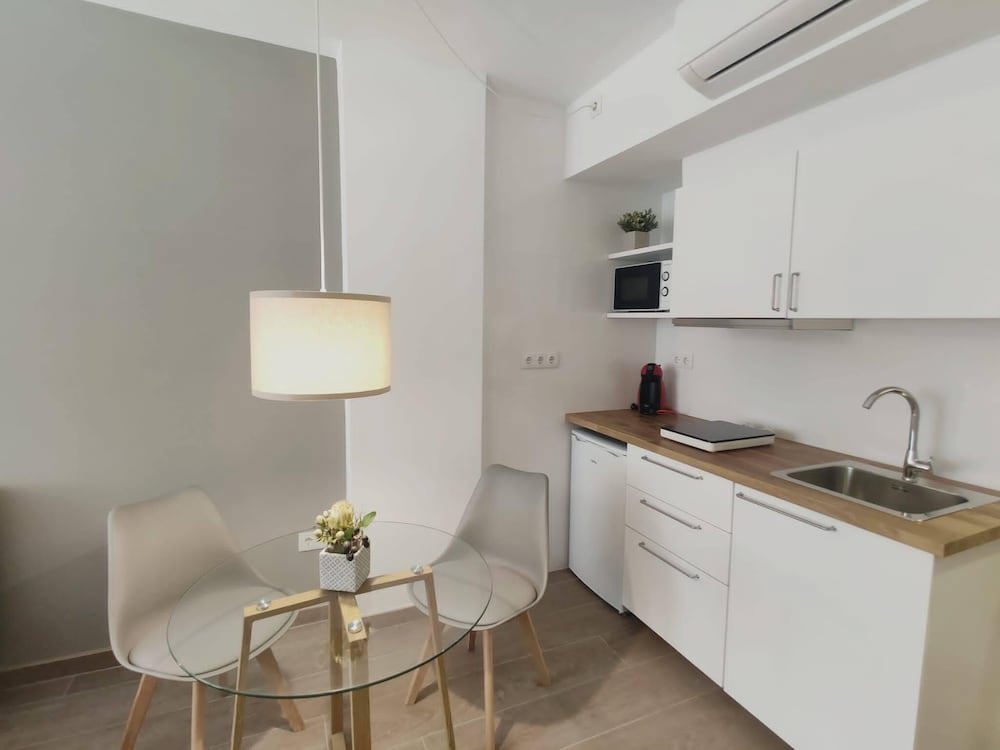 Global Apartments & Rooms