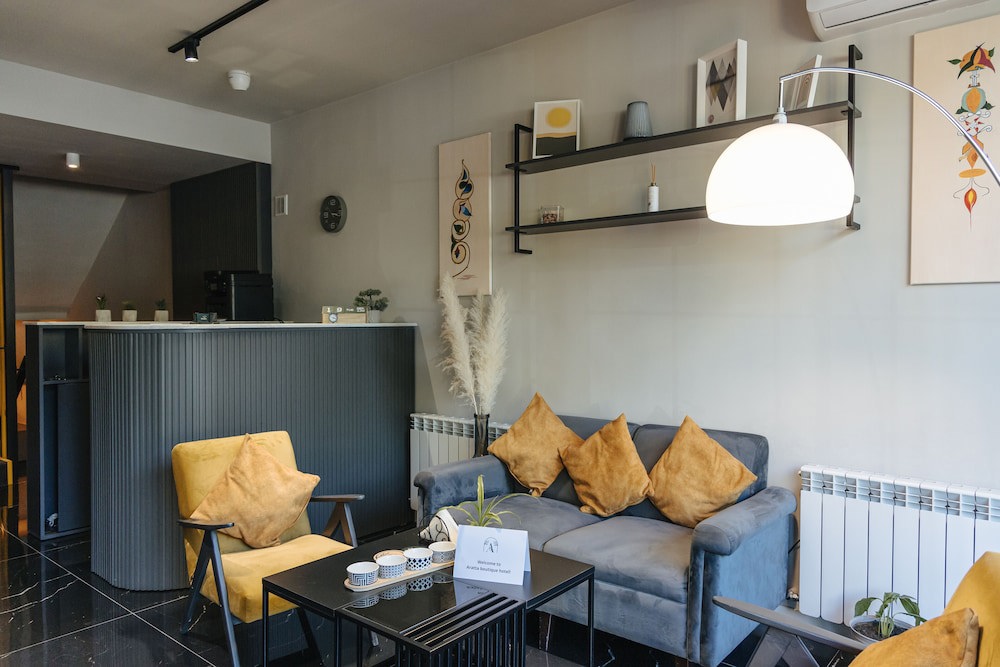 Aratta Boutique Hotel