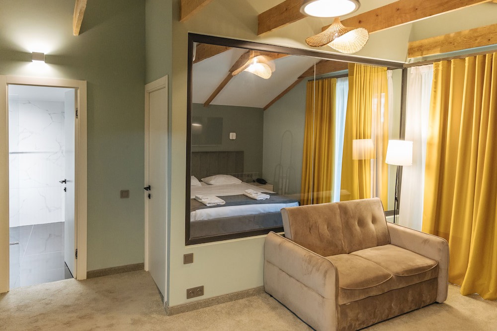 Aratta Boutique Hotel