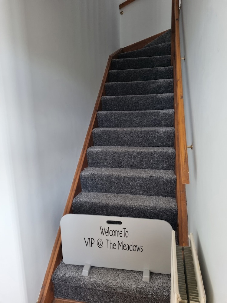 Vip@Themeadows