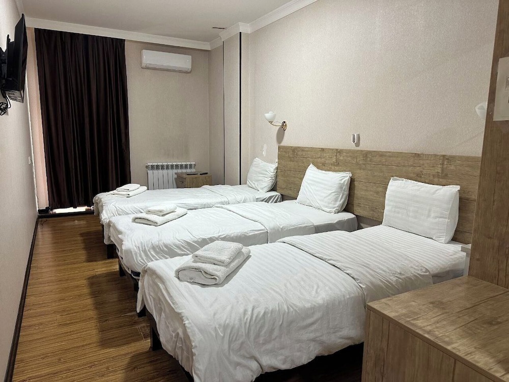 Arg Hotel