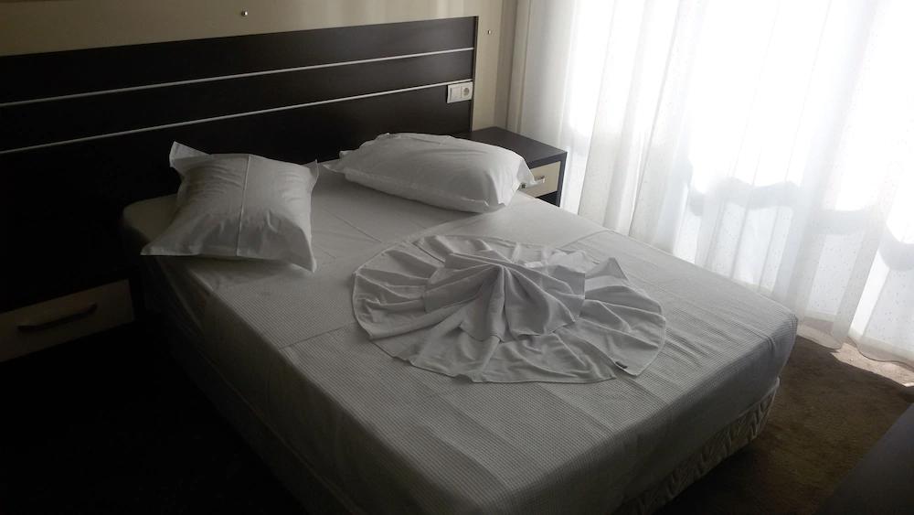 Uytun Hotel
