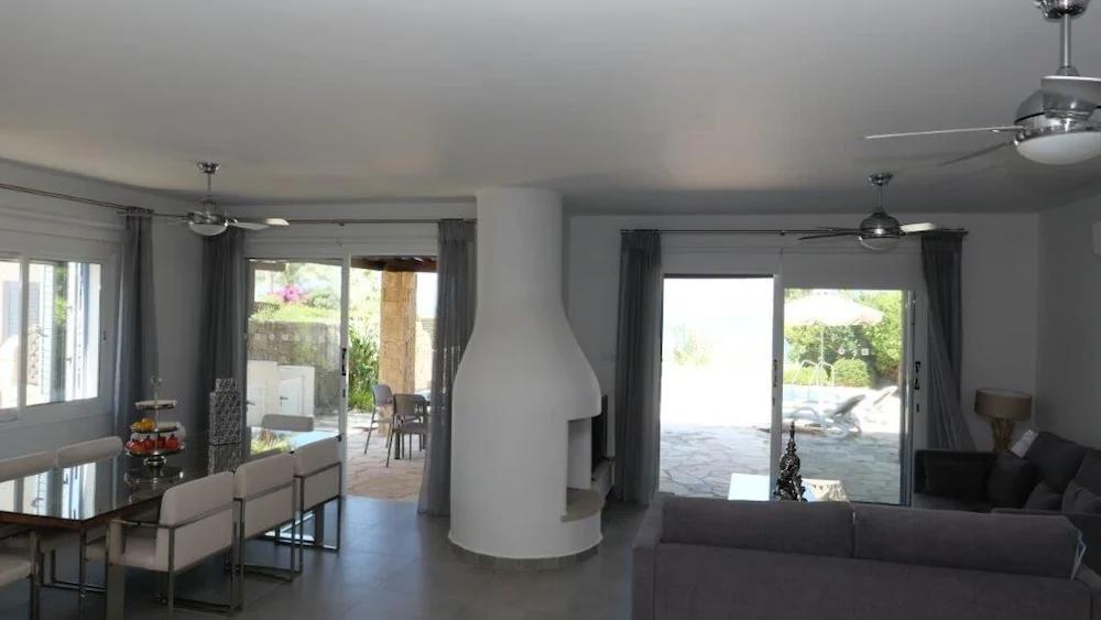 Resitour - Apollo Beach Villas