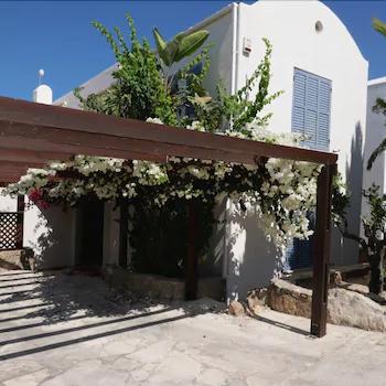 Resitour - Apollo Beach Villas