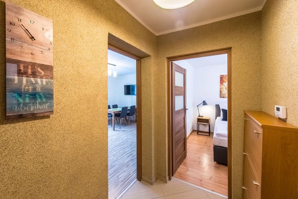 Rentplanet - Apartament Bronka Czecha