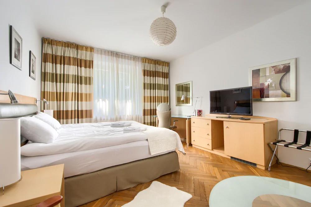 404 Rooms Obrzezna Mokotow