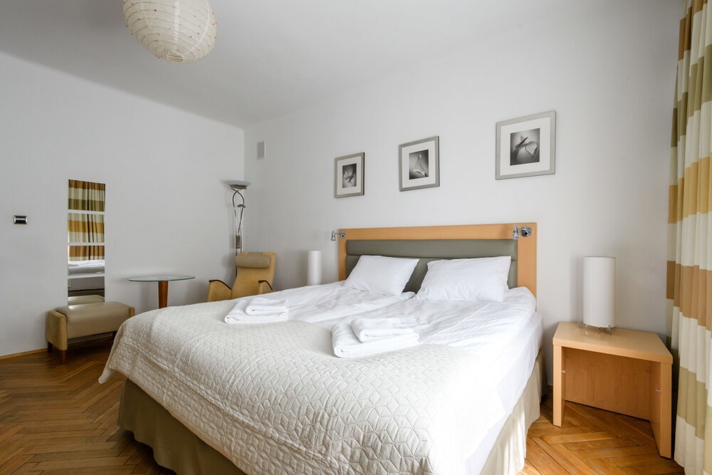 404 Rooms Obrzezna Mokotow