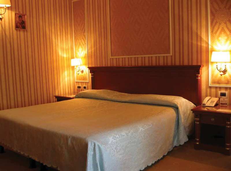 Leonardi Hotel Gallia