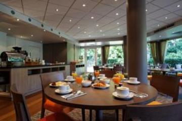 Mercure Meudon
