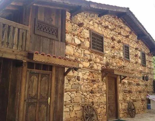 Aysenaz Hanim Konagi