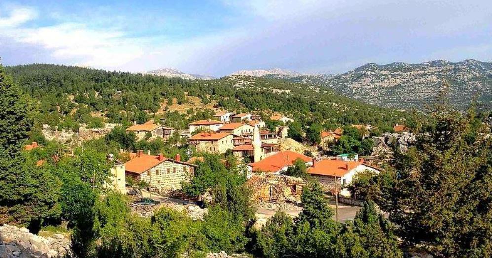 Aysenaz Hanim Konagi