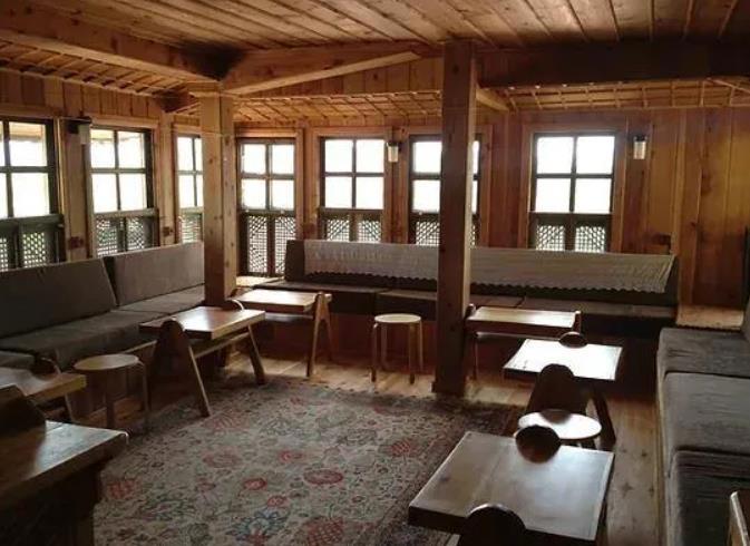 Aysenaz Hanim Konagi