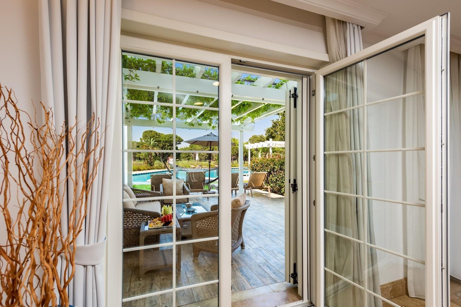 Azure Villas By Cornelia