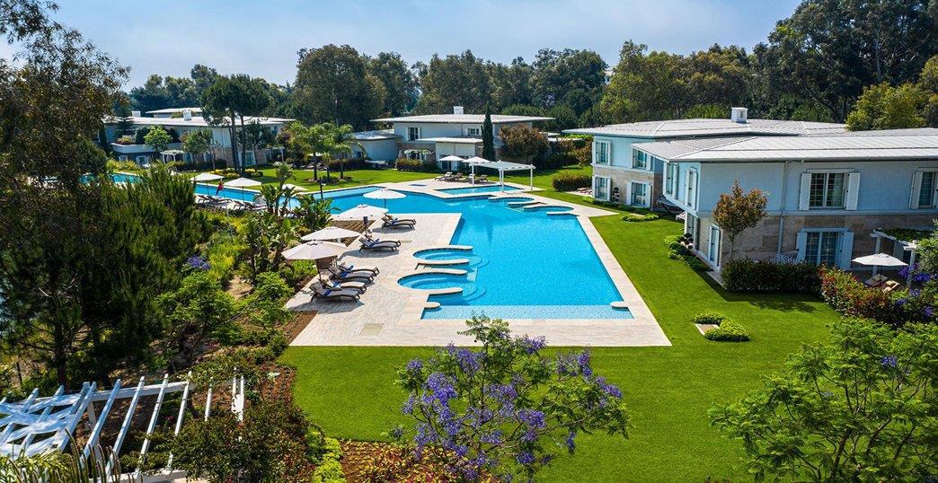 Azure Villas By Cornelia