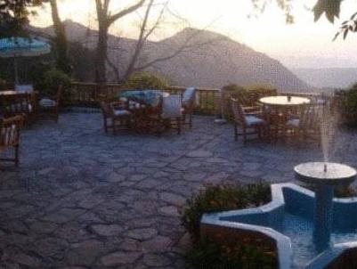 Auberge Des Cascades